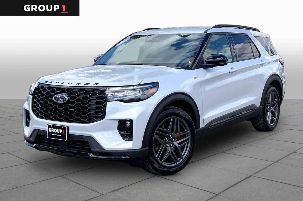 New 2026 Ford Explorer ST-Line