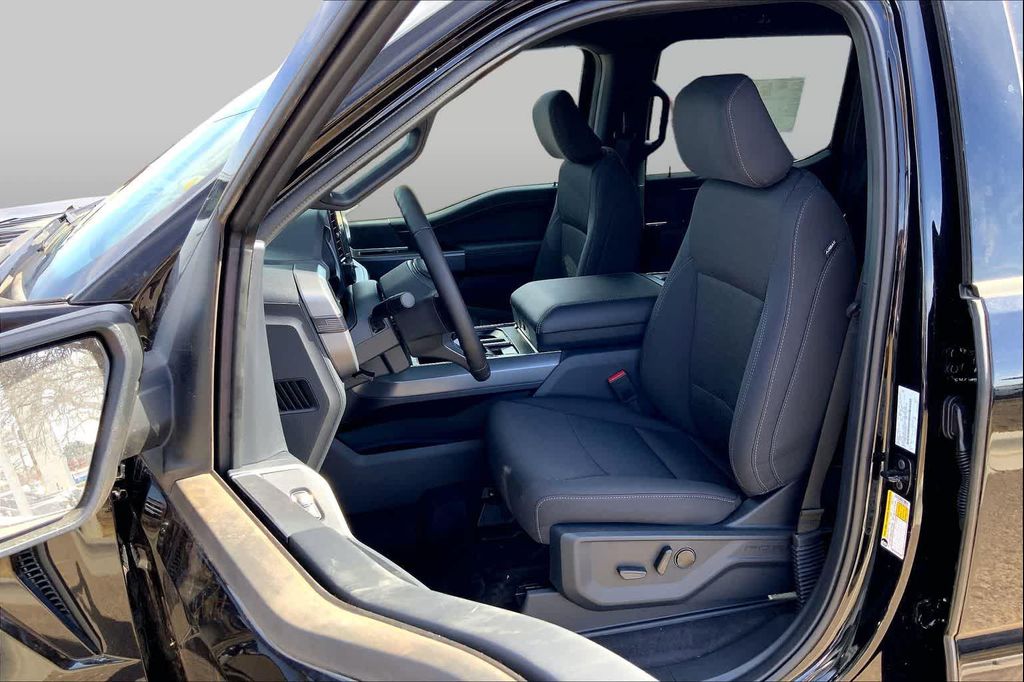 2026 FORD F-150 XLT 照片 9