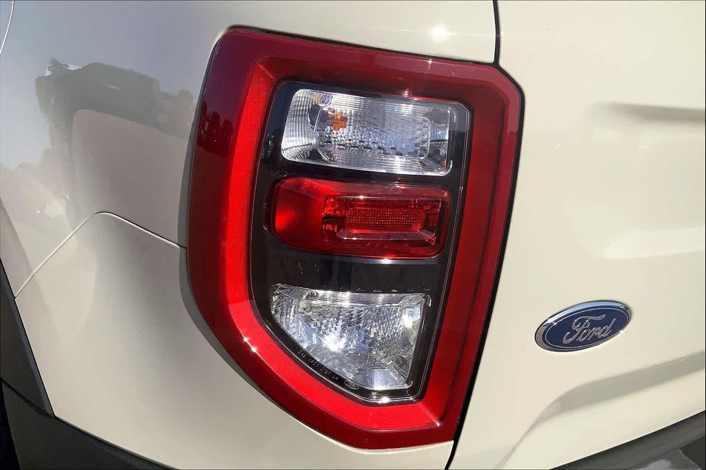 2025 FORD BRONCO SPORT OUTER BANKS 缩略图 14