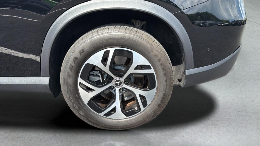 2025 Mercedes-BENZ GLC thumbnail 15