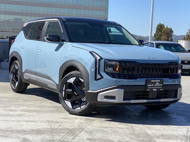New 2027 Kia Seltos S