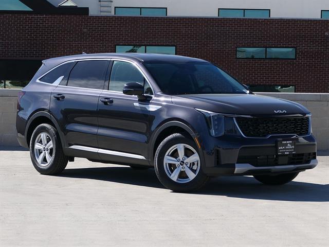 New 2026 Kia Sorento LX