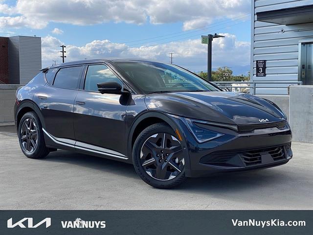 New 2025 Kia EV6 Light Long Range