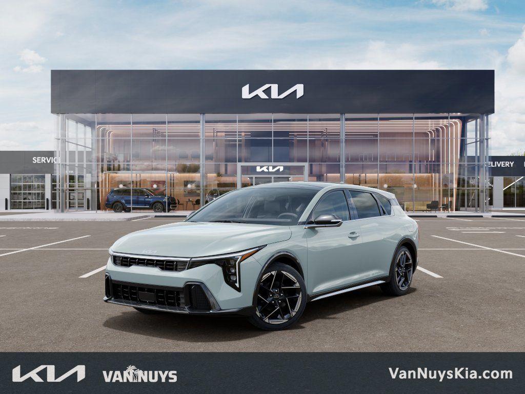 New 2026 Kia K4 GT-LINE