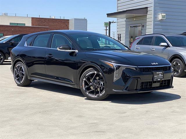 New 2026 Kia K4 GT-Line