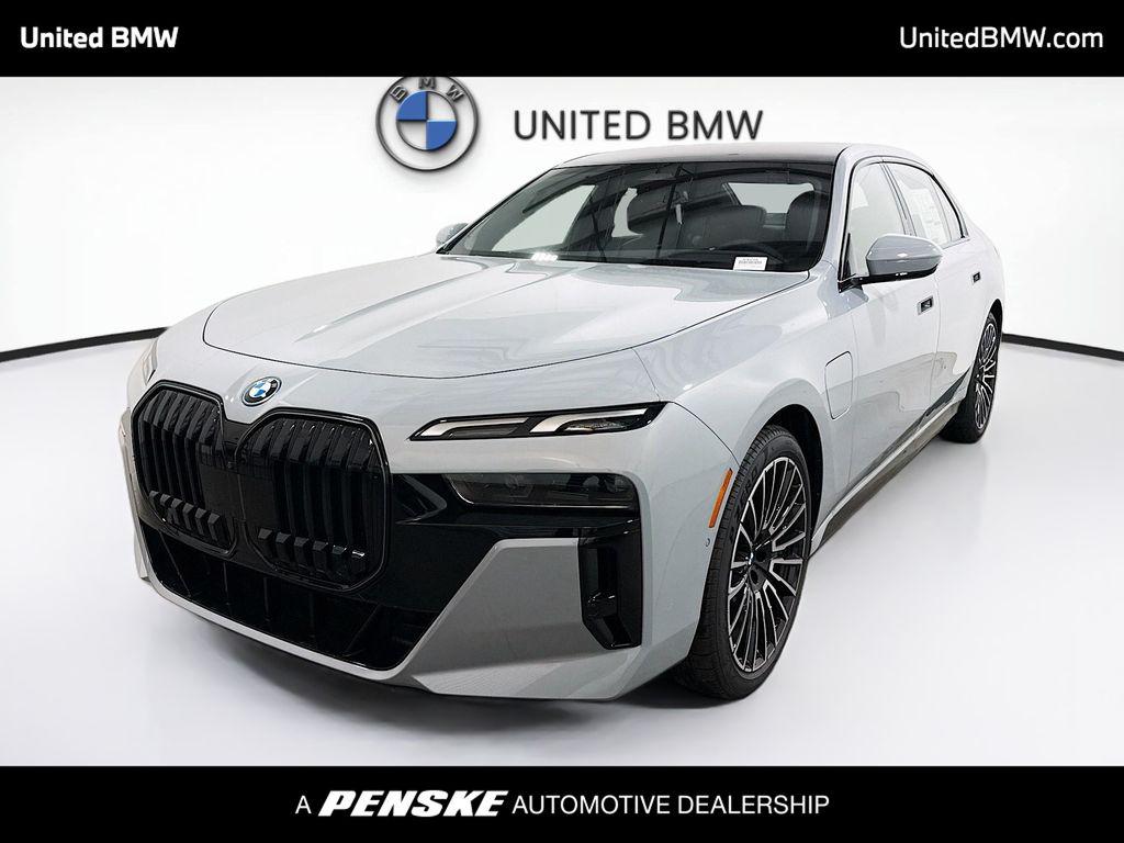 New 2026 BMW 750e i xDrive