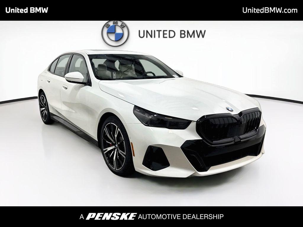 صورة 3 لـ 2027 BMW 540 I XDRIVE
