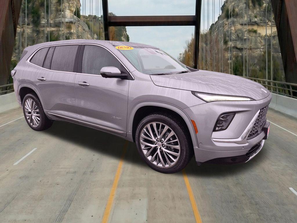New 2026 Buick Enclave Avenir FWD