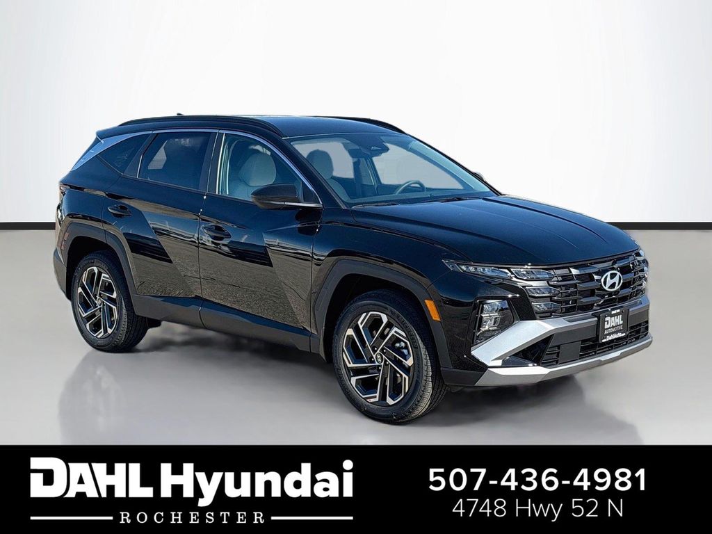 New 2026 Hyundai TUCSON SEL Plus