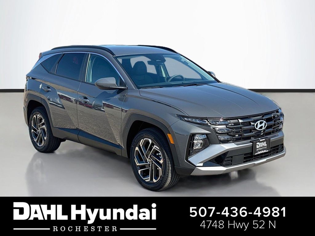 New 2026 Hyundai TUCSON SEL Plus