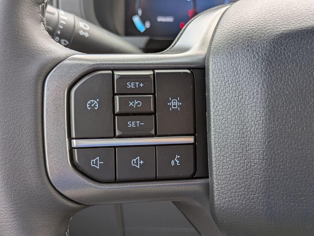 صورة مصغرة 18 لـ 2026 FORD F-150 XLT