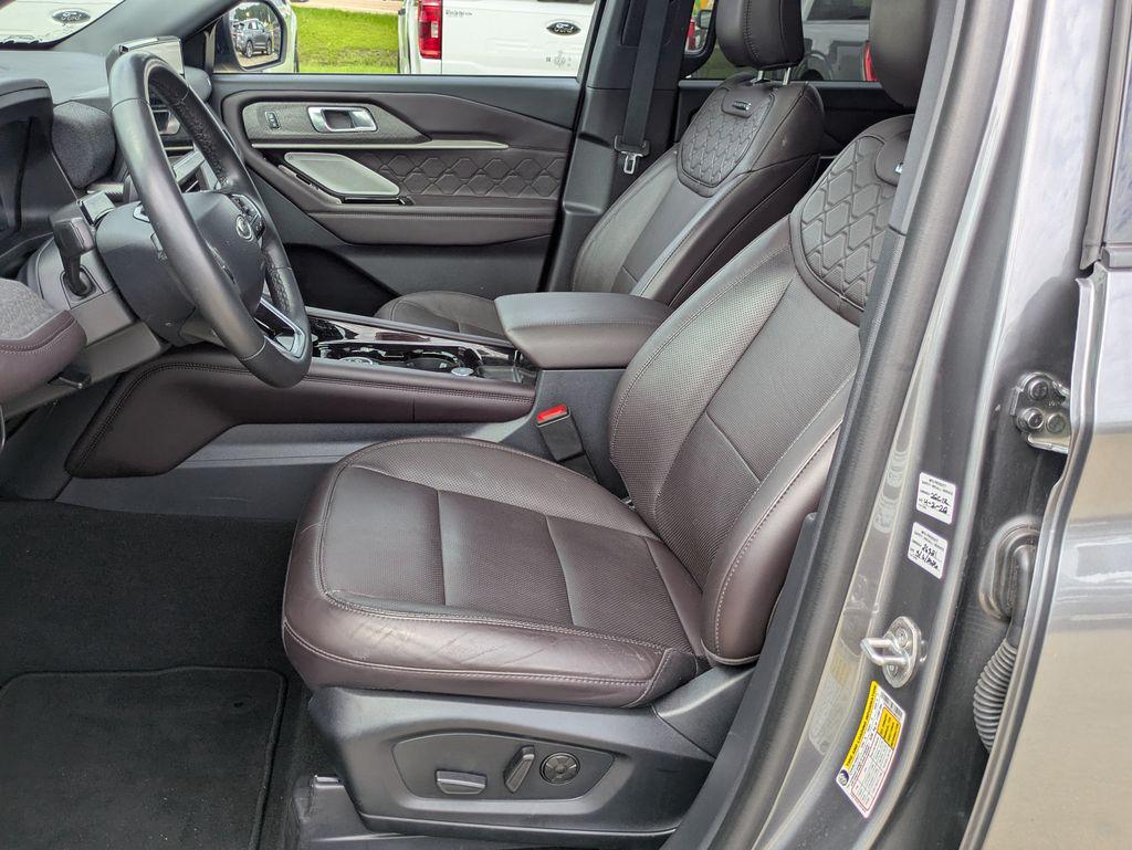 صورة مصغرة 7 لـ 2025 FORD EXPLORER PLATINUM