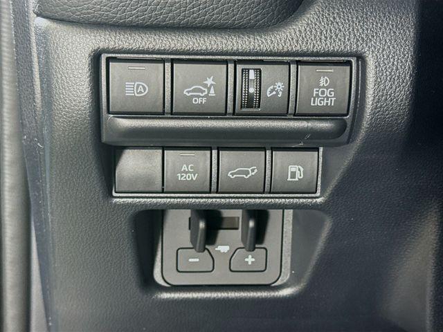 TOYOTA LAND CRUISER - 10