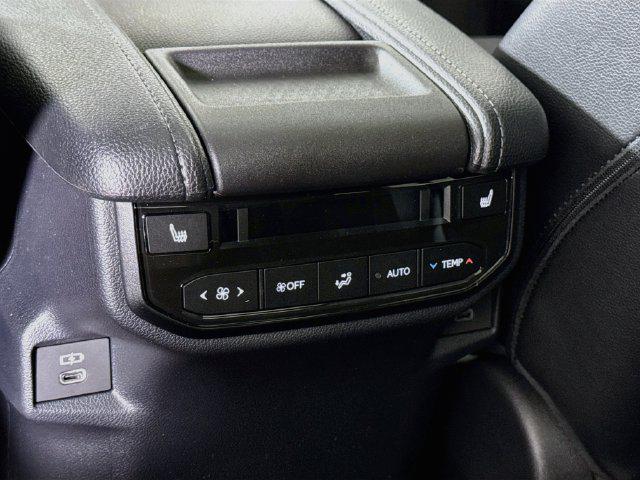 2026 Toyota GRAND HIGHLANDER HYBRID LIMITED MAX — миниатюра 25