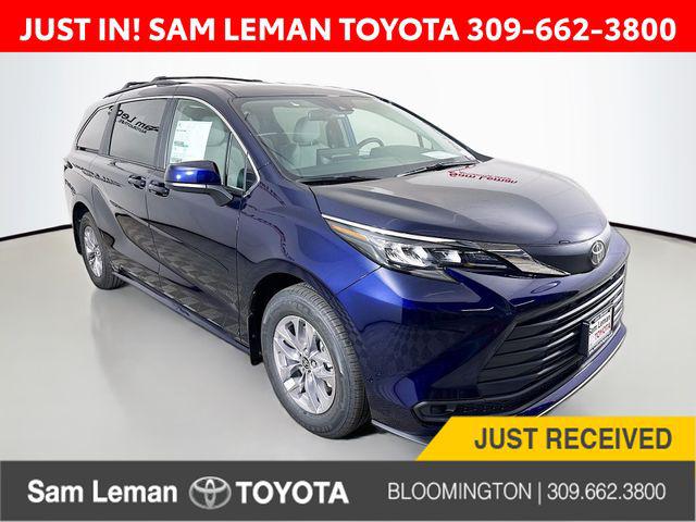 New 2026 Toyota Sienna LE