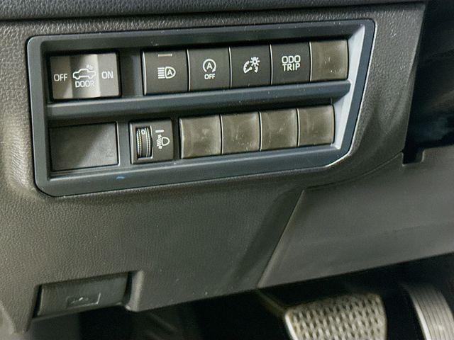 TOYOTA TUNDRA - 10