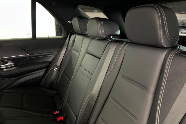 2026 Mercedes-BENZ GLE — миниатюра 20