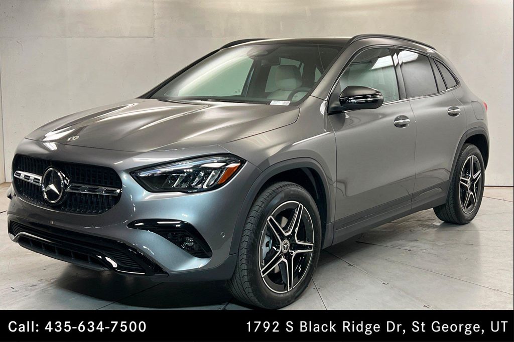 2026 Mercedes-BENZ GLA 照片 1