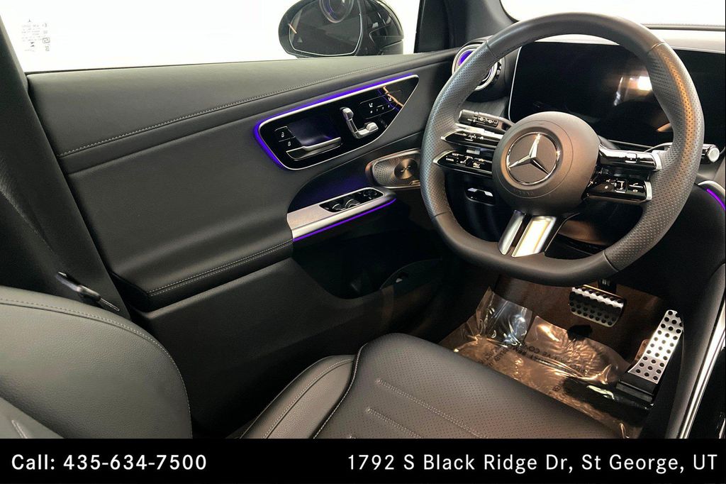 2026 Mercedes-BENZ GLC — миниатюра 11