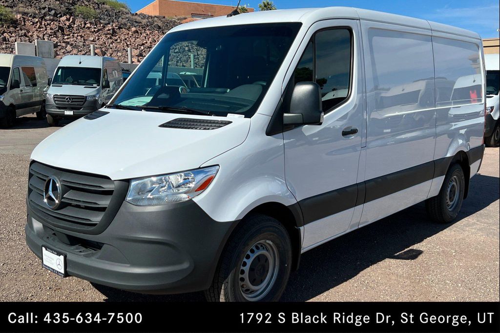 New 2026 Mercedes-Benz Sprinter 2500 Standard Roof