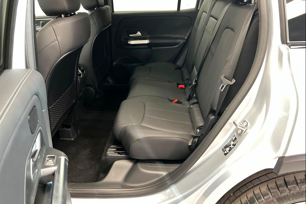 صورة مصغرة 21 لـ 2026 Mercedes-BENZ GLB