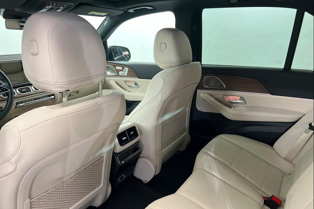 صورة مصغرة 19 لـ 2026 Mercedes-BENZ GLE
