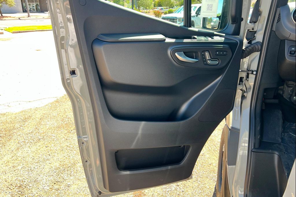 2026 Mercedes-BENZ OTHERS 缩略图 14