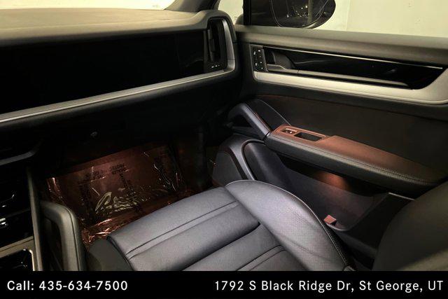 PORSCHE CAYENNE - 10