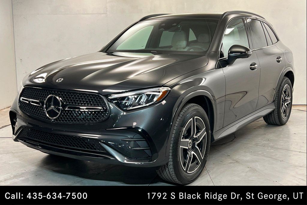New 2027 Mercedes-Benz GLC 350e Base