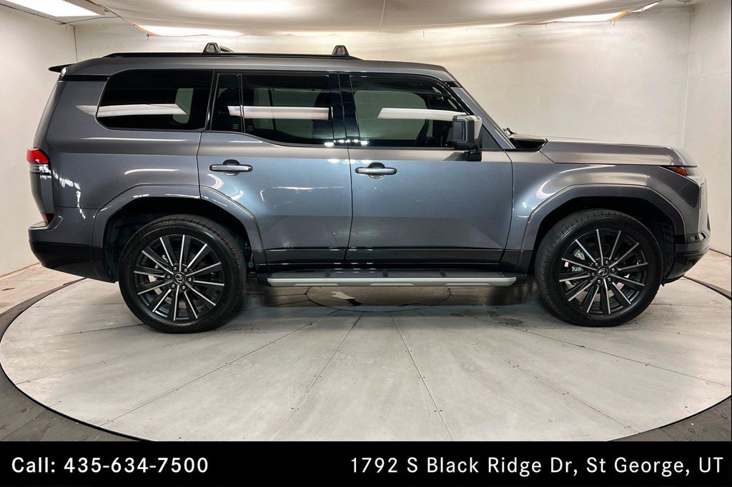 صورة 6 لـ 2024 Lexus GX 550 LUXURY