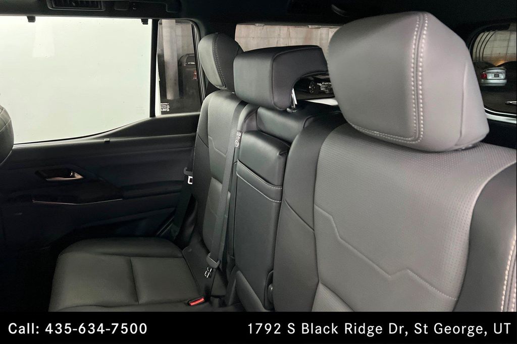 2024 Lexus GX 550 LUXURY — миниатюра 21