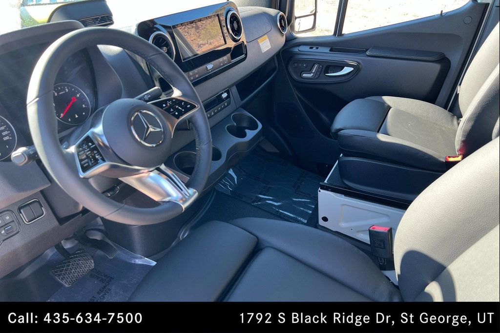 2026 Mercedes-BENZ OTHERS — миниатюра 15