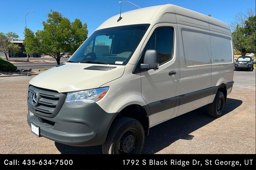 New 2026 Mercedes-Benz Sprinter 2500 Standard Roof
