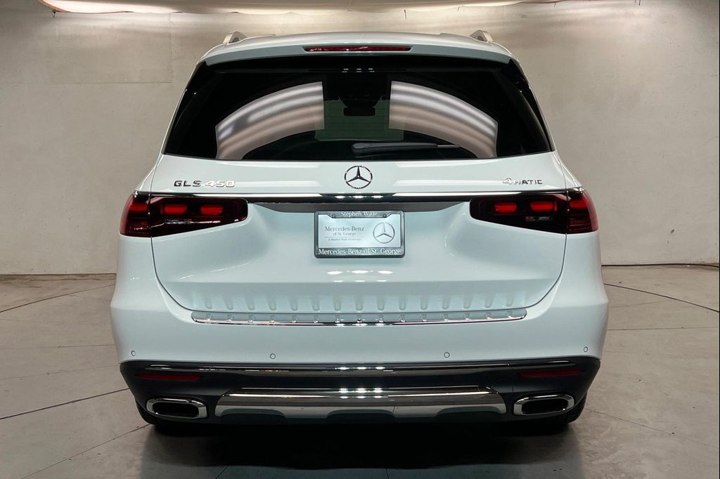 2026 Mercedes-BENZ GLS 照片 4