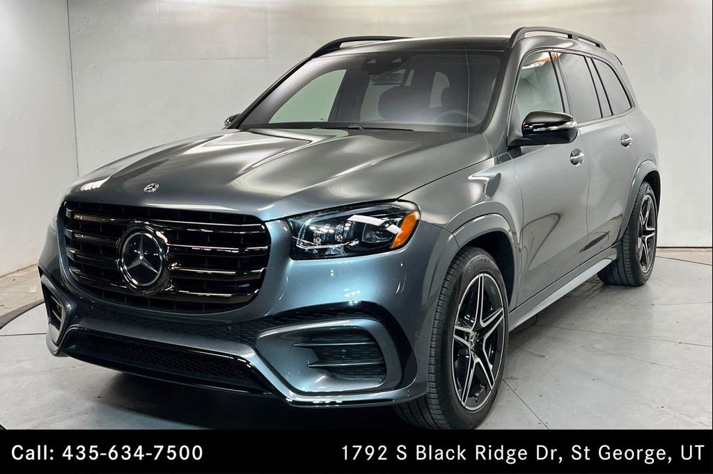 New 2026 Mercedes-Benz GLS 450 4MATIC