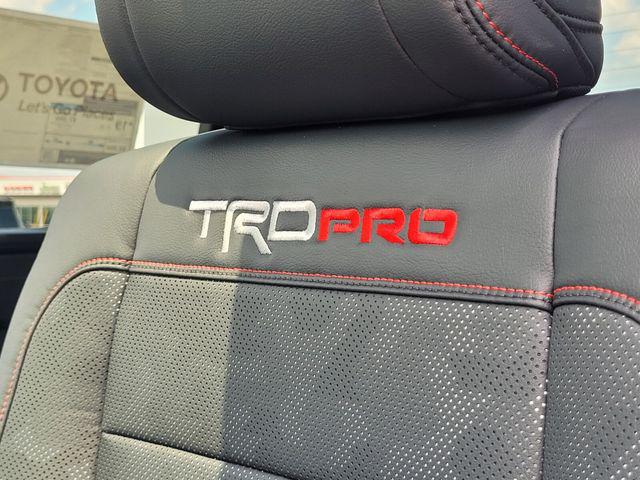 TOYOTA TUNDRA - 6
