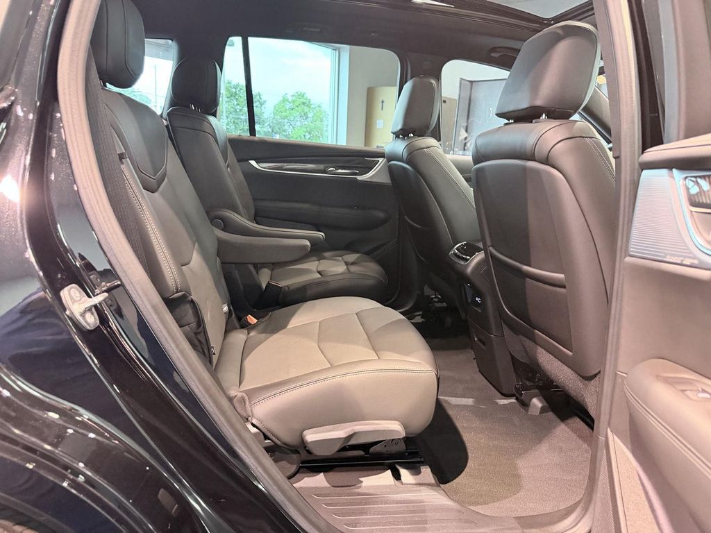 2024 Cadillac XT6 SPORT AWD — миниатюра 18