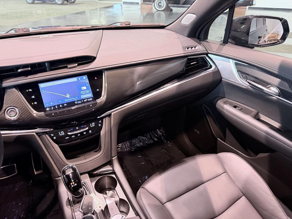 2024 Cadillac XT6 SPORT AWD — миниатюра 40