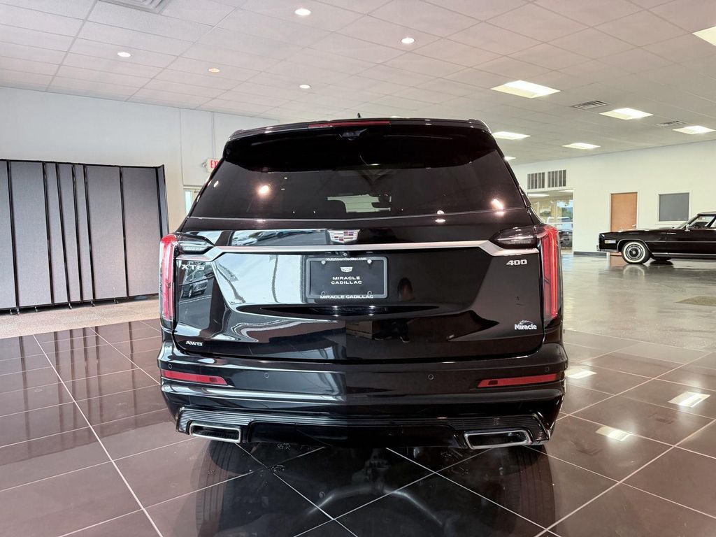 2024 Cadillac XT6 SPORT AWD — фото 13