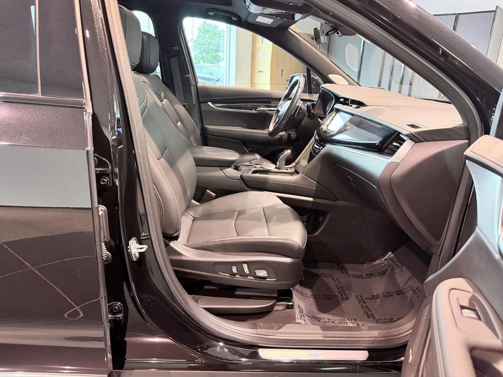 2024 Cadillac XT6 SPORT AWD — миниатюра 28
