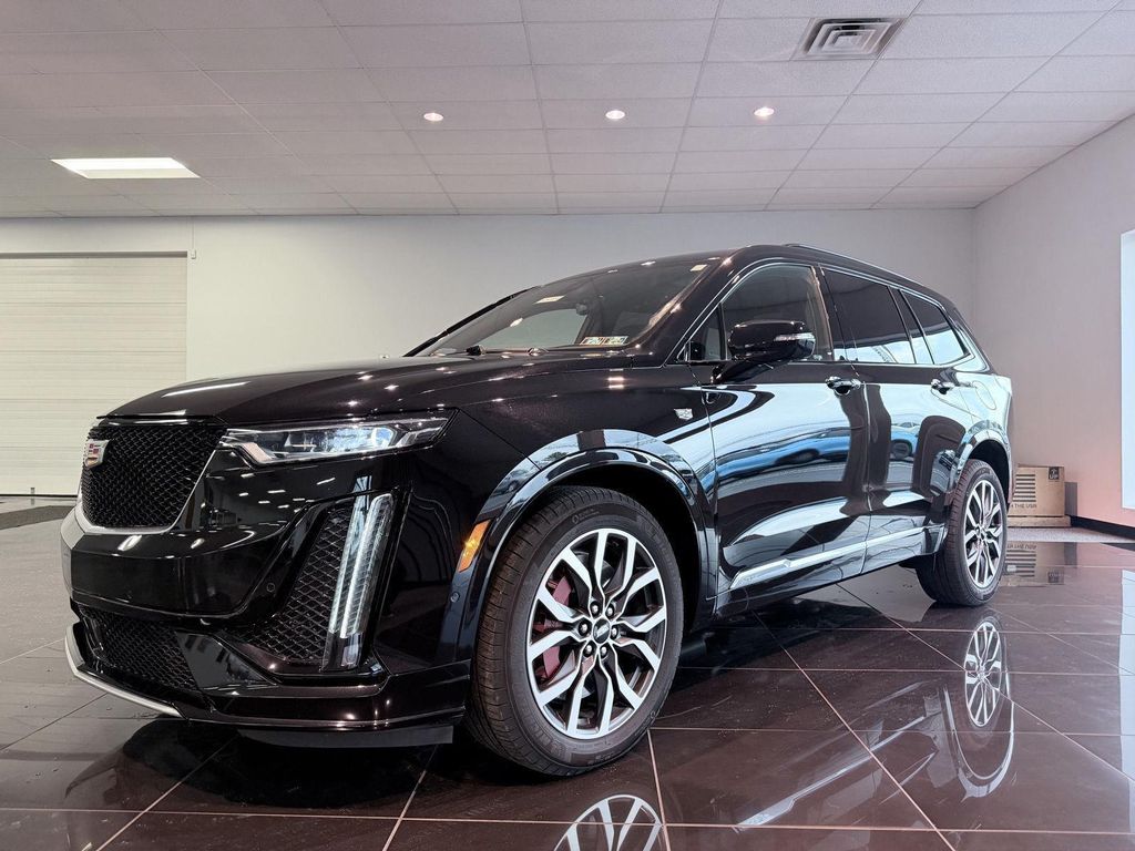 2024 Cadillac XT6 SPORT AWD — фото 3