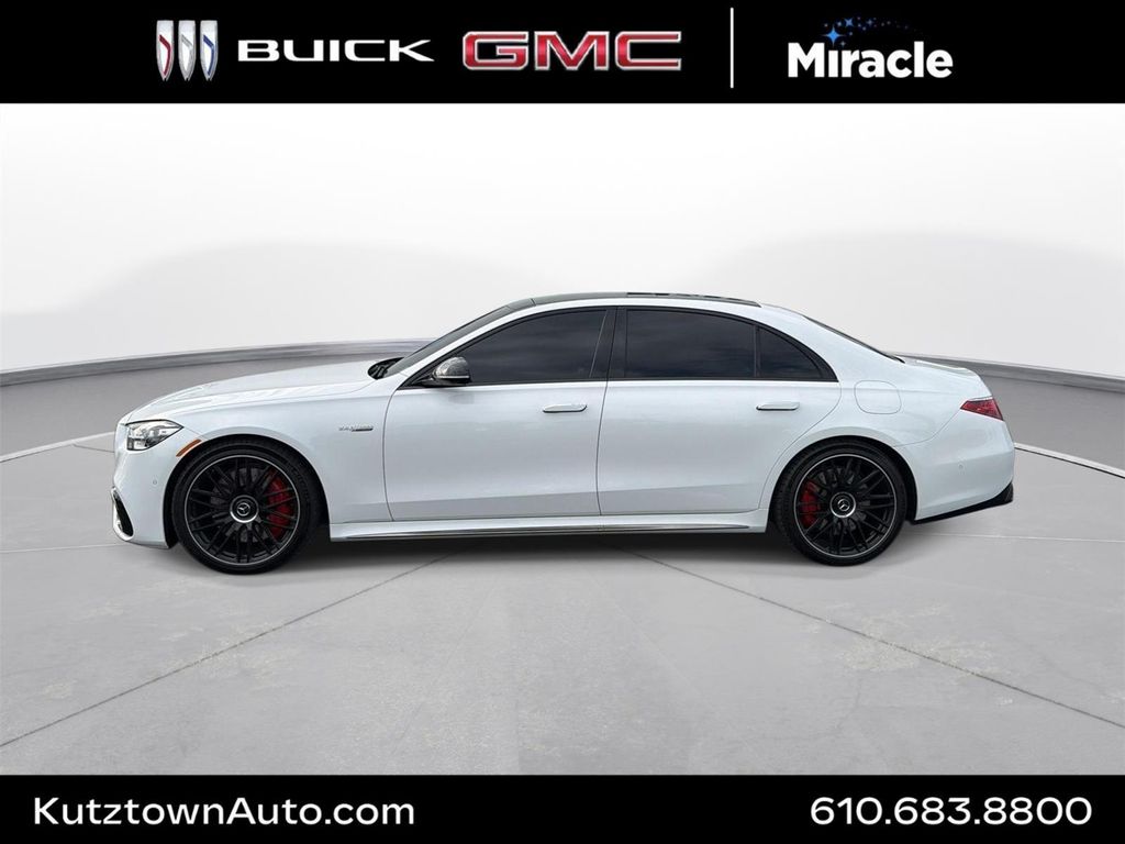صورة 9 لـ 2024 Mercedes-BENZ AMG S 63 E 4MATIC