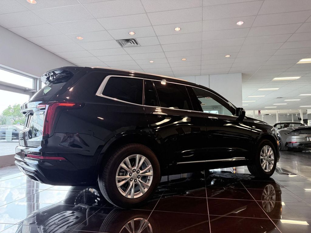 2024 Cadillac XT6 LUXURY AWD photo 6