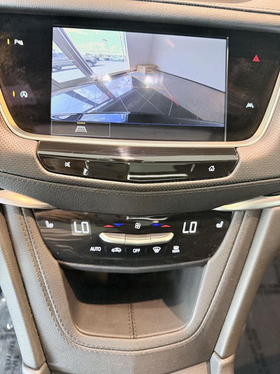 2024 Cadillac XT6 LUXURY AWD thumbnail 48