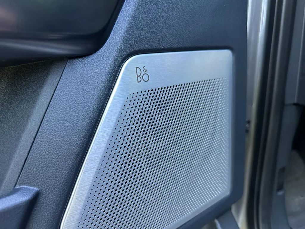 2023 FORD F-150 PLATINUM — миниатюра 12