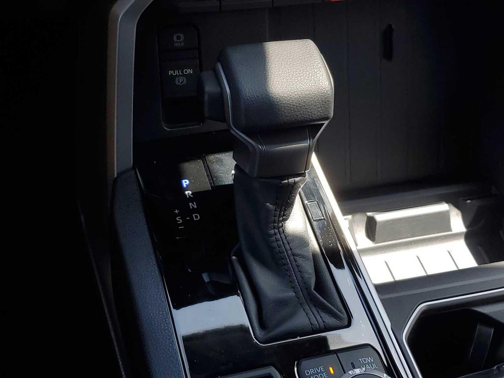 2026 Toyota TUNDRA SR5 缩略图 28