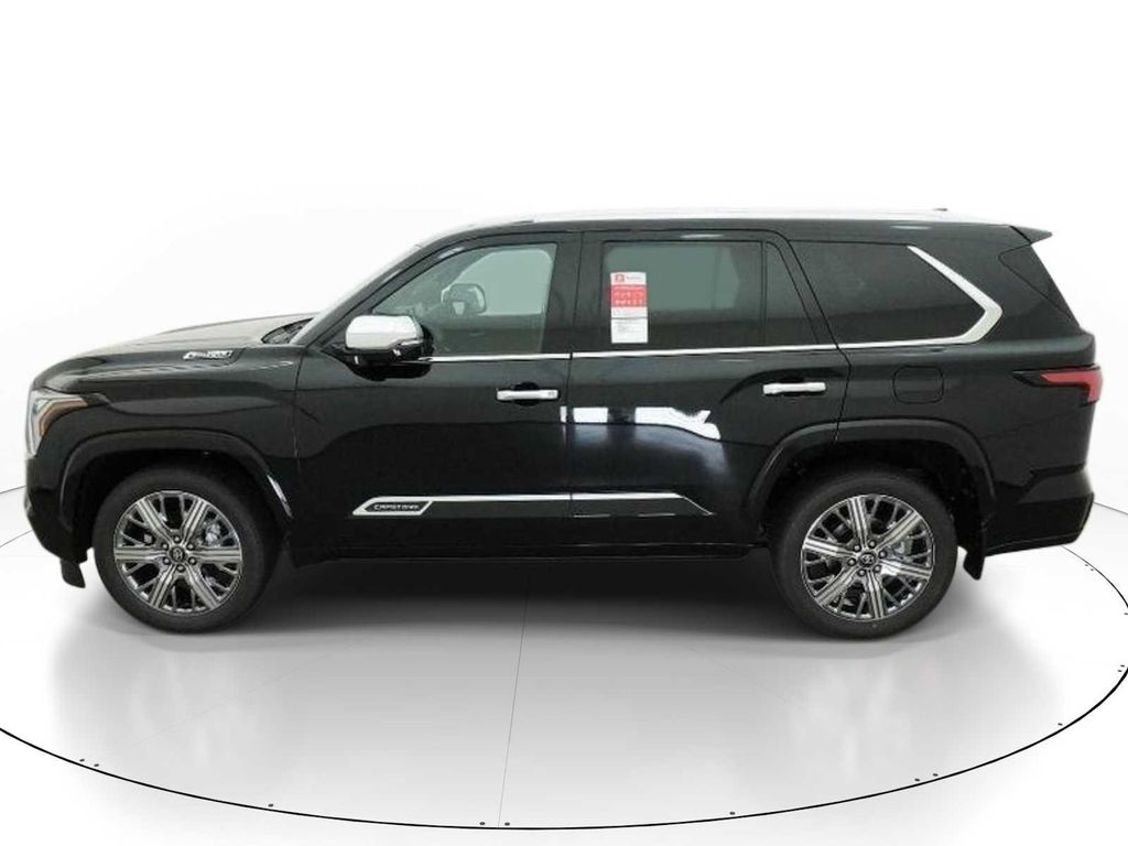 صورة 2 لـ 2026 Toyota SEQUOIA CAPSTONE