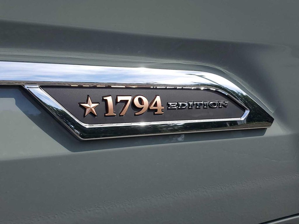 صورة مصغرة 7 لـ 2026 Toyota TUNDRA 1794 EDITION