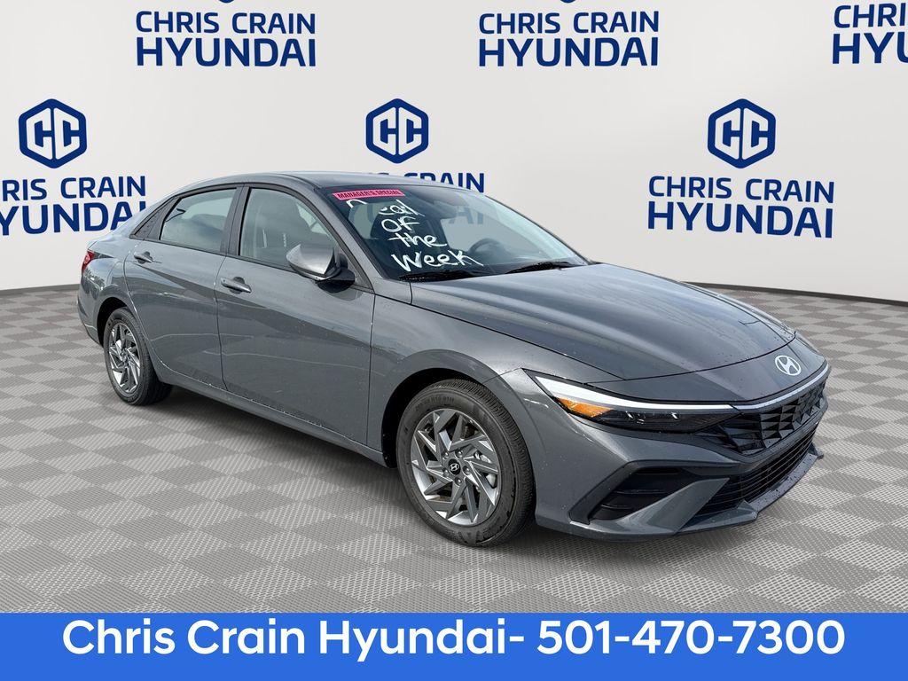 New 2026 Hyundai ELANTRA HEV Blue