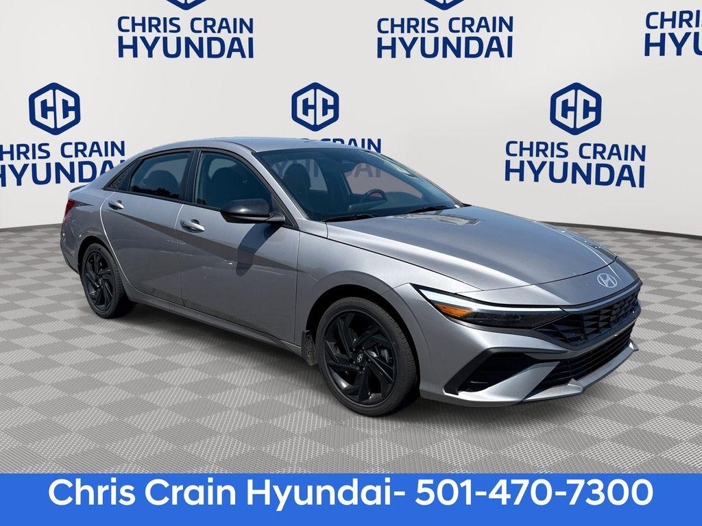 New 2026 Hyundai ELANTRA HEV SEL Sport